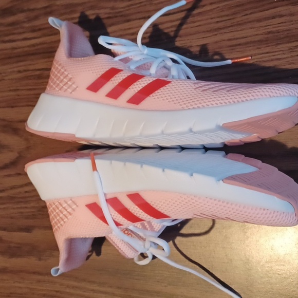 Adidas Peach Ortholite Size 10, like new - Picture 4 of 8